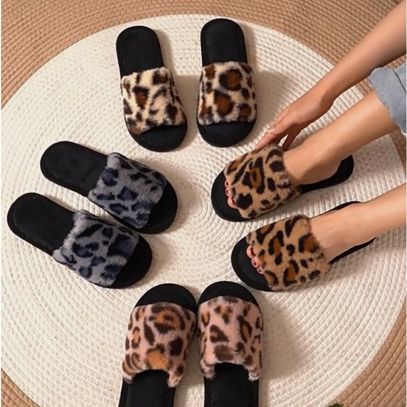 Women'S Shoes For Fall - 2025年冬用 暖かいふわふわのレオパード柄スリッパ レディース 軽量フラットヒール ファーサンダル カップル向け