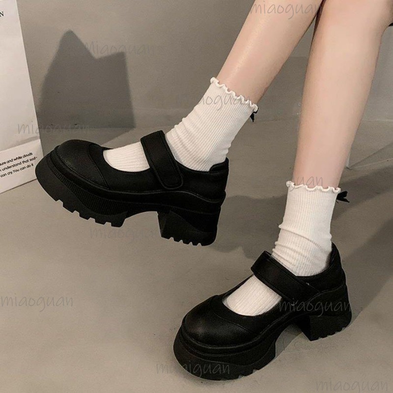 黒のレトロな厚底レザーローファーシューズ レディース 春秋新 - Women'S Shoes Loafers Black のレビューと価格