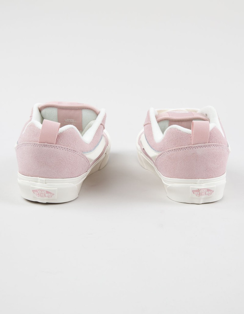 Vans レディース Knu Skool シューズ - Women Shoes Vans のレビューと価格