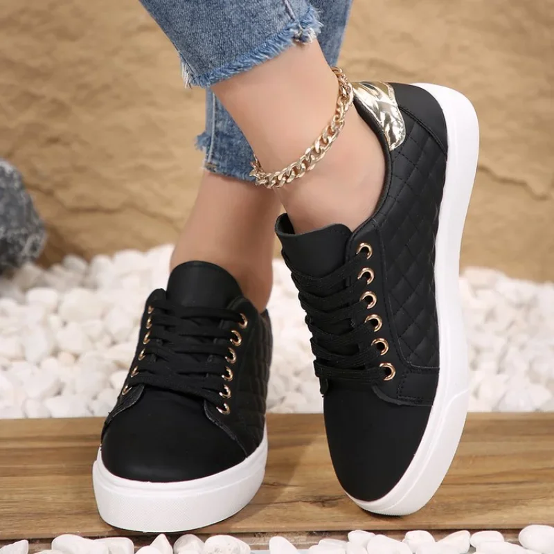 サイズ35-41 2024年 女性用 ホワイトスニーカー 春 - Women Shoes Jd のレビューと価格