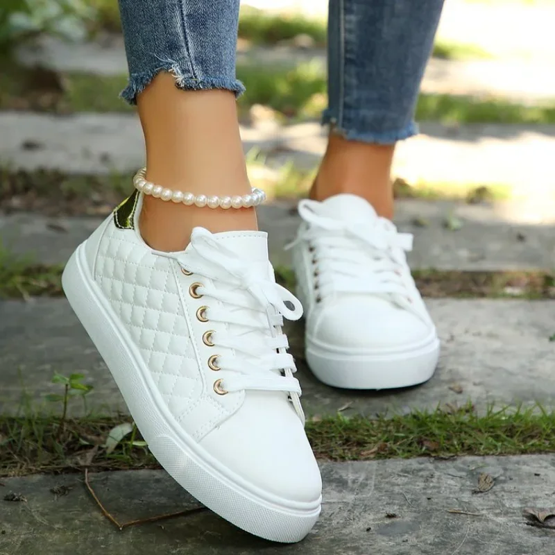 サイズ35-41 2024年 女性用 ホワイトスニーカー 春 - Women Shoes Jd のレビューと価格