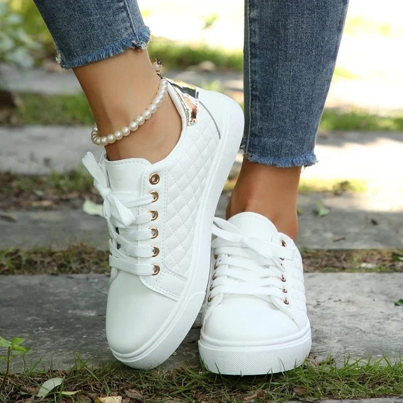 サイズ35-41 2024年 女性用 ホワイトスニーカー 春 - Women Shoes Jd のレビューと価格