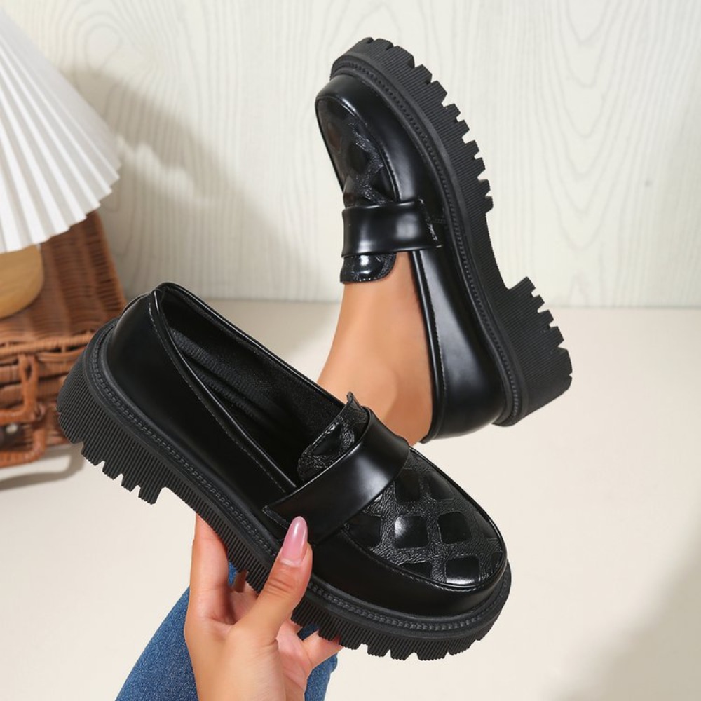 カジュアルプラットフォームローファー女性用2025ブリティッ - Women'S Shoes Loafers Black のレビューと価格