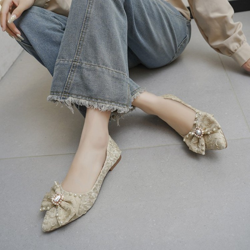 フラットシャイニングシューズ レディース 2026 新作 リ - Pointed Toe Flat のレビューと価格