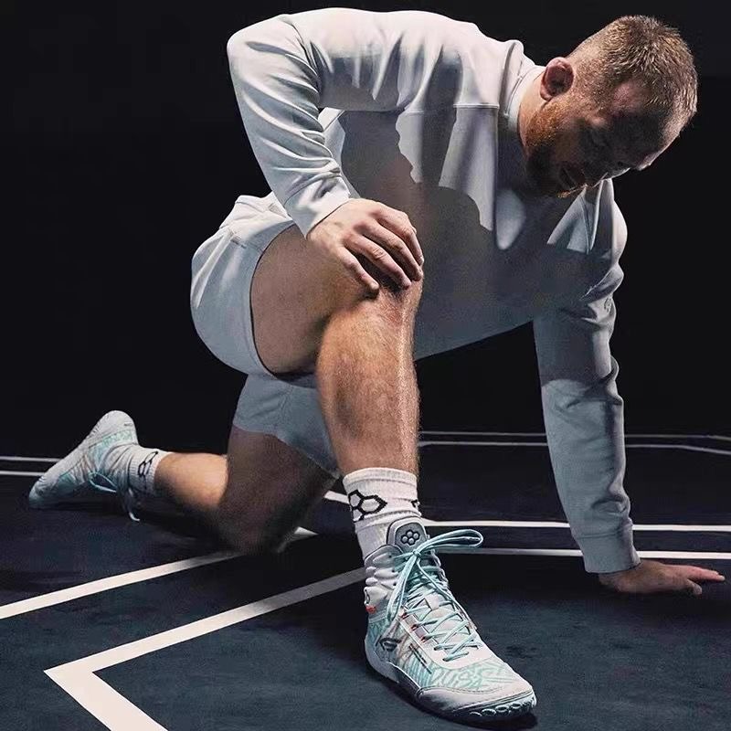 2026 プロボクシングシューズユニセックス通気性レスリング - Women'S Shoes Vs Men'S Size のレビューと価格