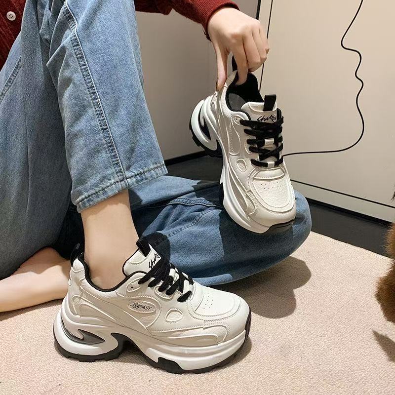 レトロ防水香港風厚底おしゃれダッドシューズ レディース 20 - Women Shoes Hong Kong のレビューと価格