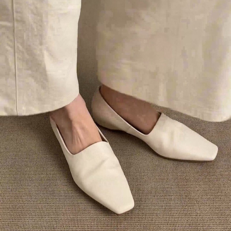 レトロフラットローファー レディース スリッポン ブリティッ - Pointed Toe Flat のレビューと価格