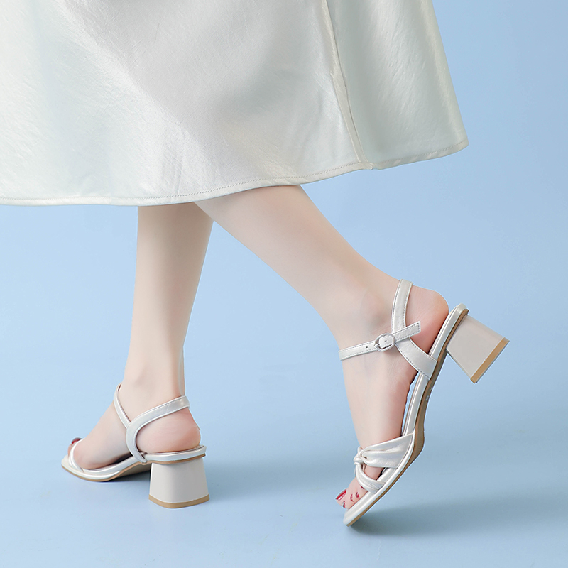 2026年春秋新作 ポインテッドトゥ リボン付き 軽量 レデ - Women Shoes Jd のレビューと価格